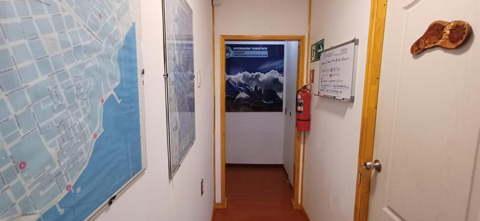 Turismo Fortaleza Patagonia Puerto Natales Esterno foto